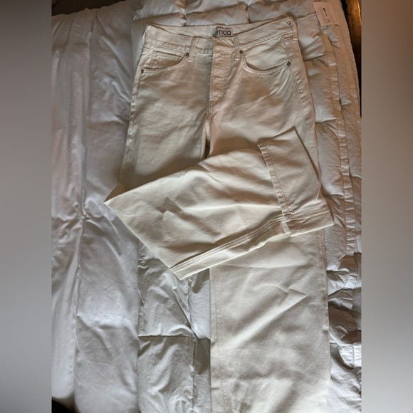 Ética Stanton High-Rise Relaxed Cuff Jeans - Picture 1 of 6